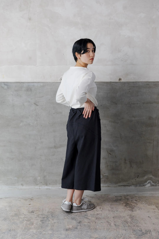 -KAERU- パンツ col:ブラック