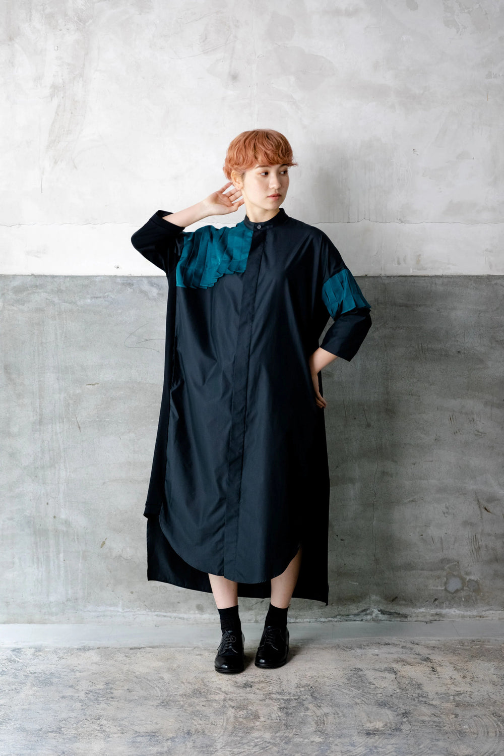 プリーツシャツワンピース col:ブラック