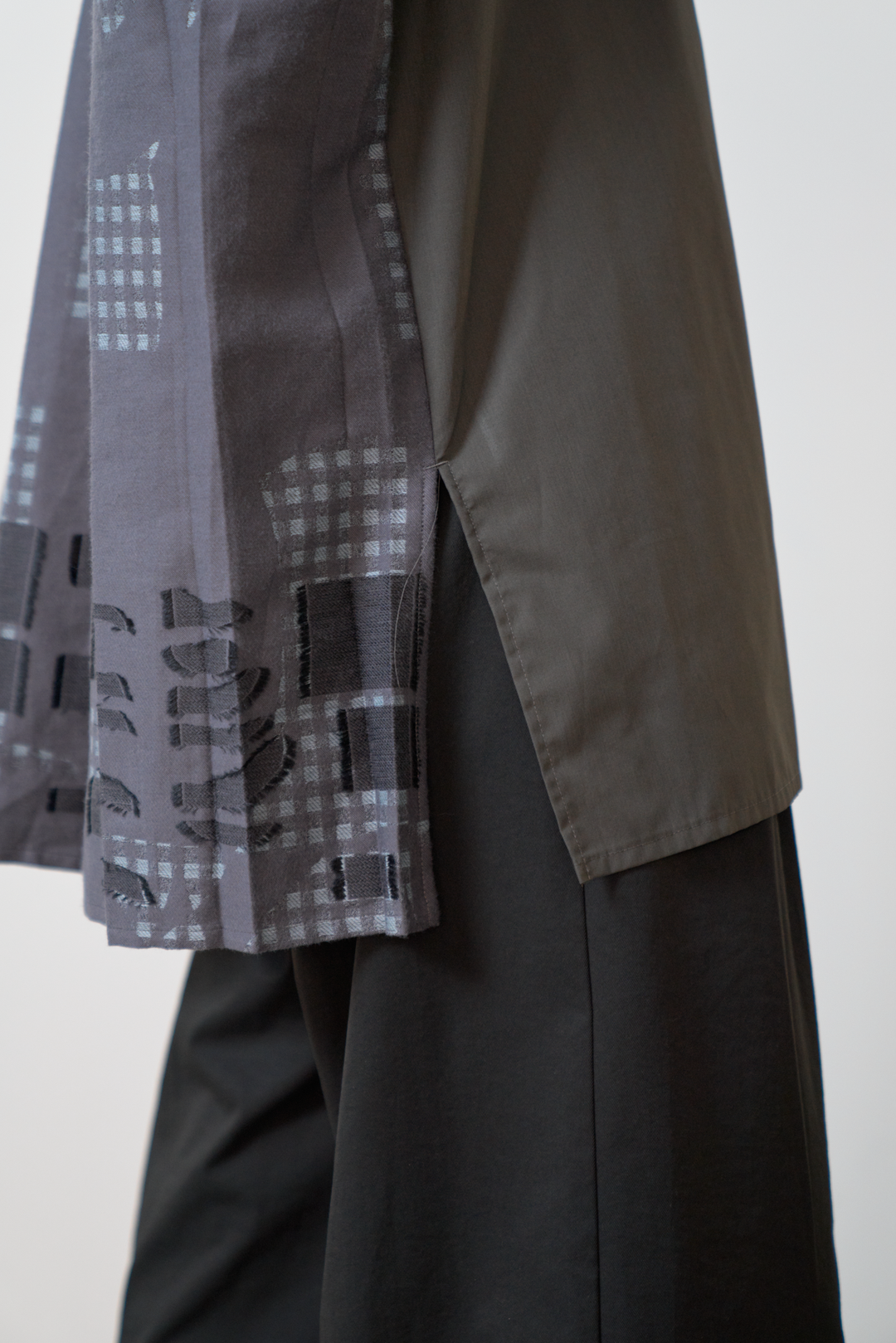 -Hidden Gingham-　シャツ　col:グレー