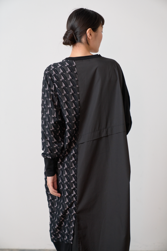 -Diagonal-　ワンピース　col:ブラック