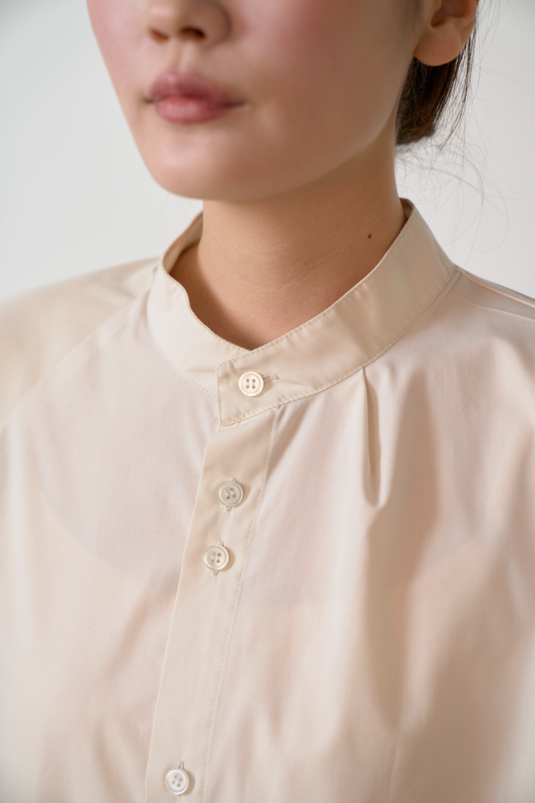 TWIN BUTTON- シャツワンピース col:ベージュ – POLS TWIN BUTTON- シャツワンピース col:ベージュ – POLS