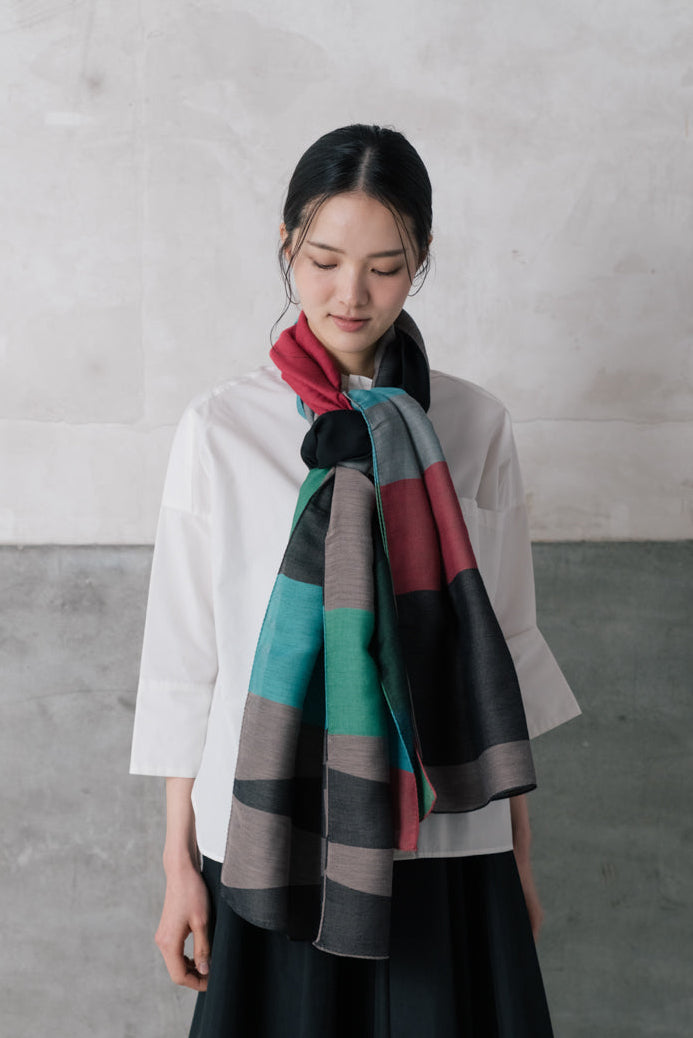 POLS レイヤーストール　新品　美品 レイヤーストール – POLS