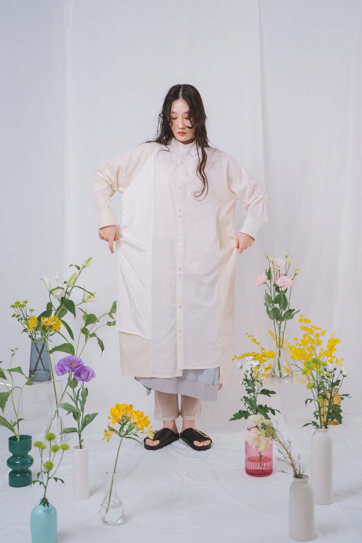 TWIN BUTTON- シャツワンピース col:ベージュ – POLS