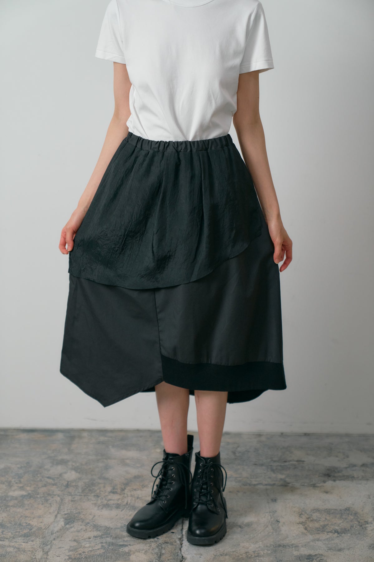 スカート レディース （黒）異素材合わせのミックスベールミディアムスカート 黒）異素材合わせのミックスベールミディアムスカートを使った人気