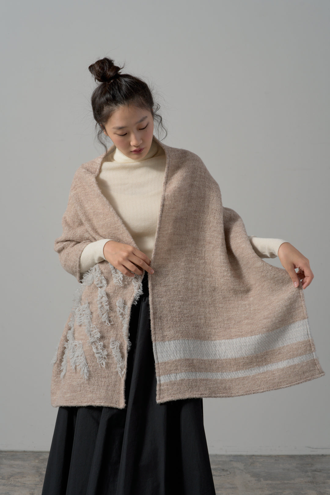 kazumi×CRAHUG×POLSコラボ　ウールカットジャカードストール　col:ベージュ