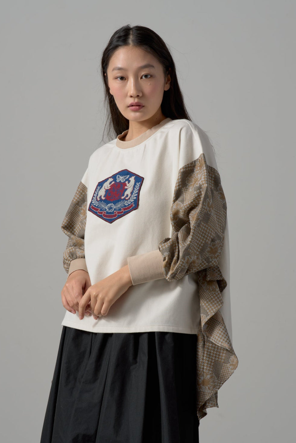 -POLS BEAR EMBLEM-　プルオーバー　col:ベージュ