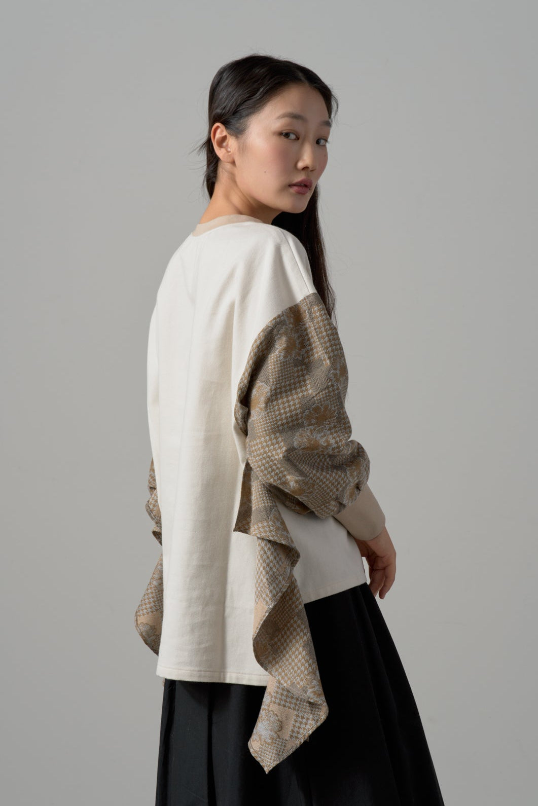 -POLS BEAR EMBLEM-　プルオーバー　col:ベージュ