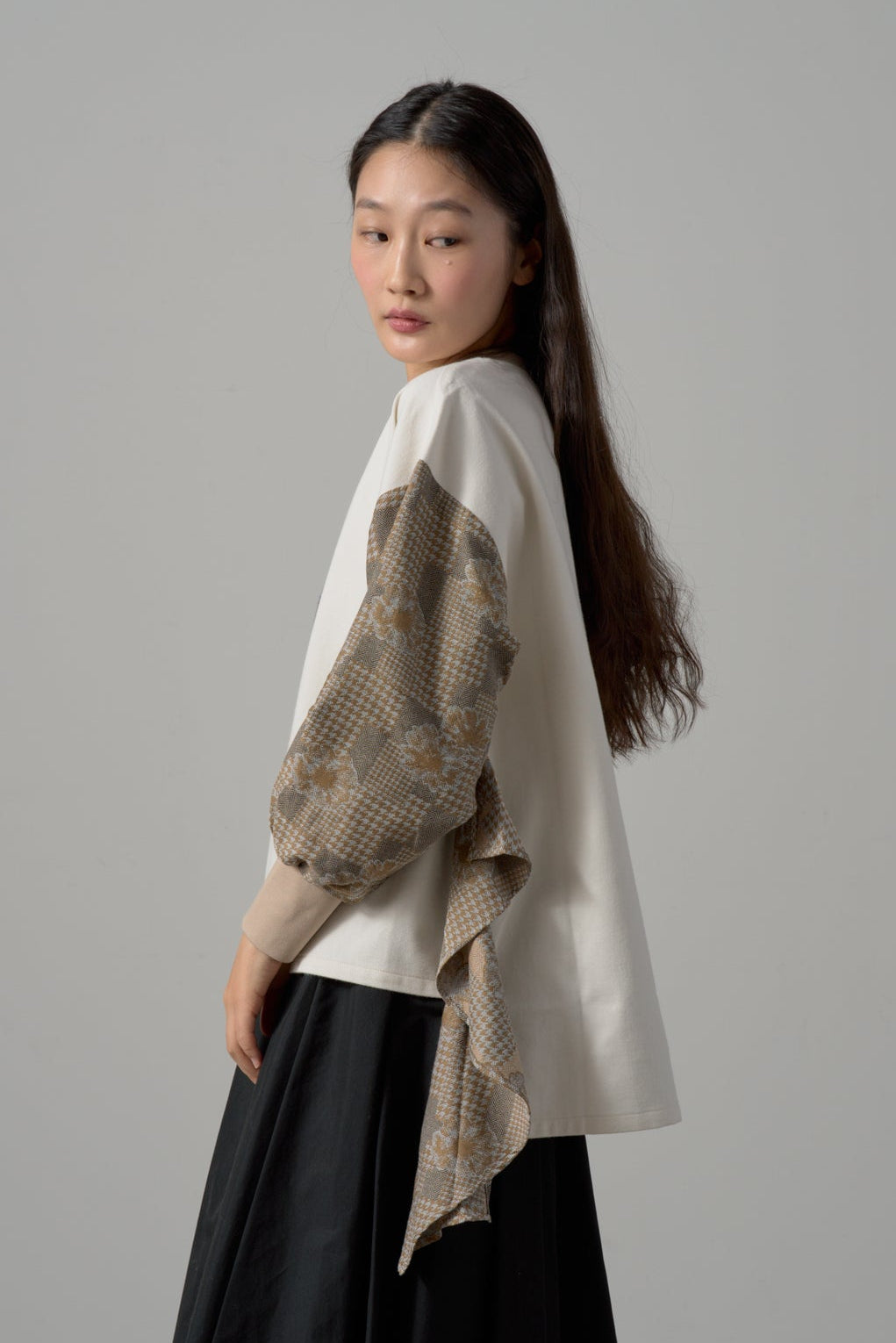 -POLS BEAR EMBLEM-　プルオーバー　col:ベージュ