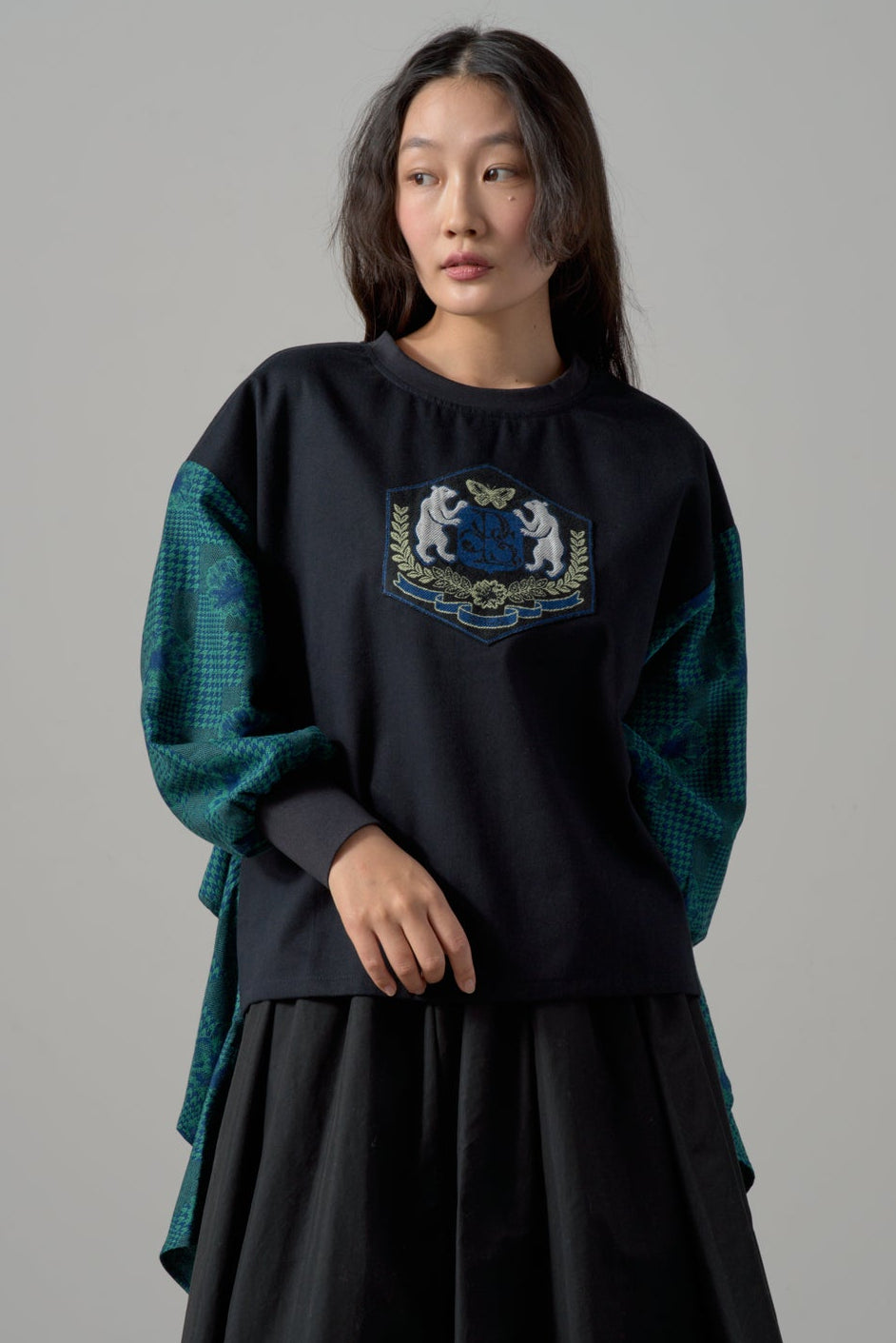 -POLS BEAR EMBLEM-　プルオーバー　col:ネイビー