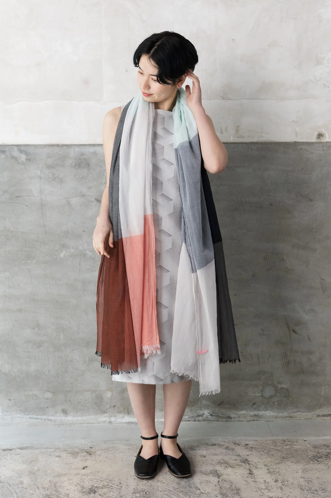 極細コットン播州織ストール Lサイズ col:オレンジ – POLS