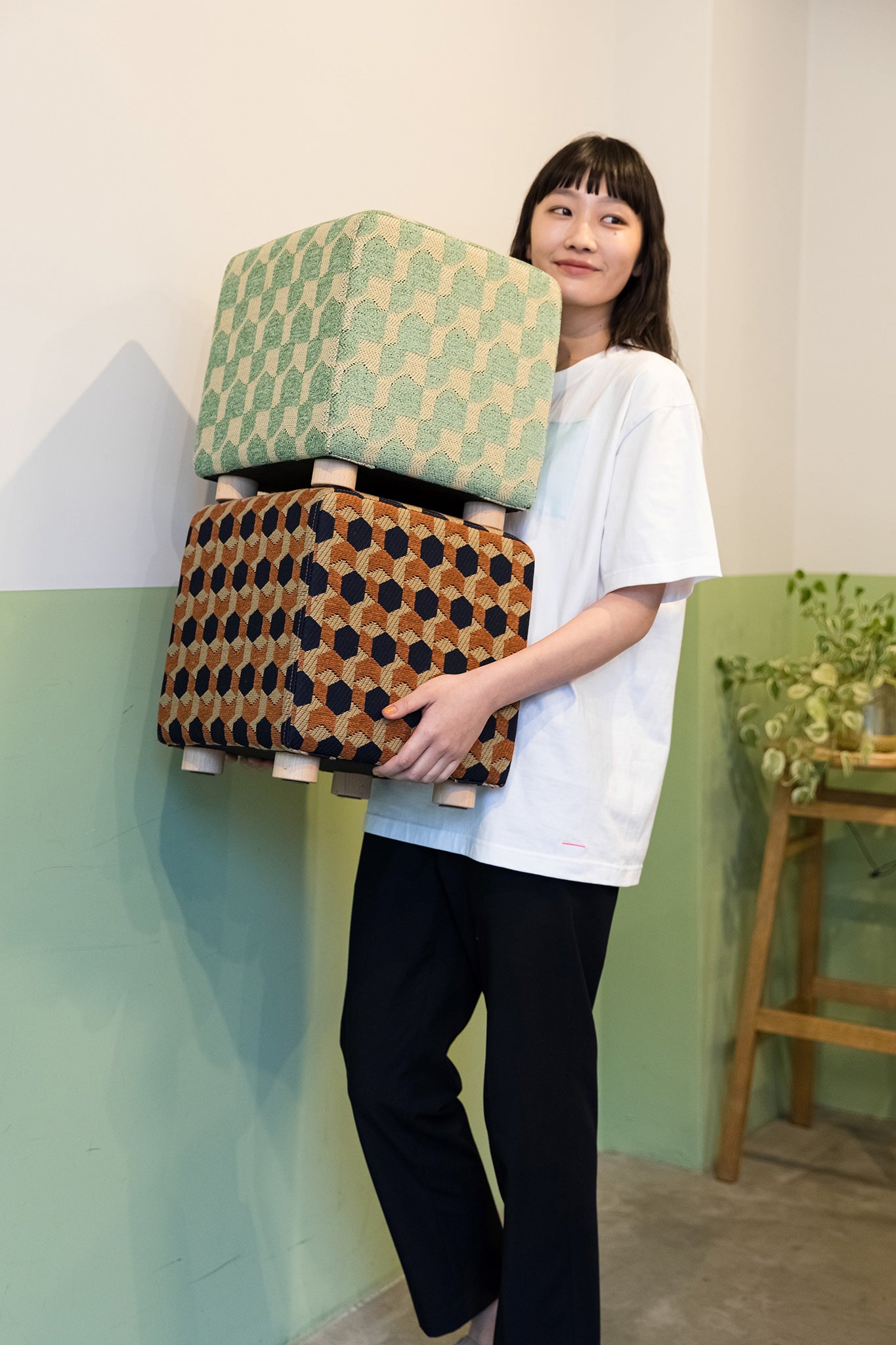 TRUNK- スツール col :ライトグリーン – POLS