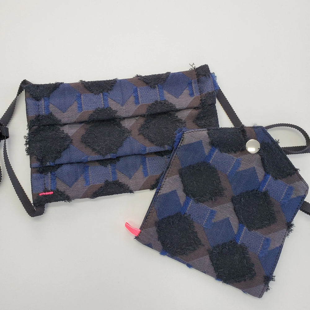 UROKO POLSマスク（ケース付き）