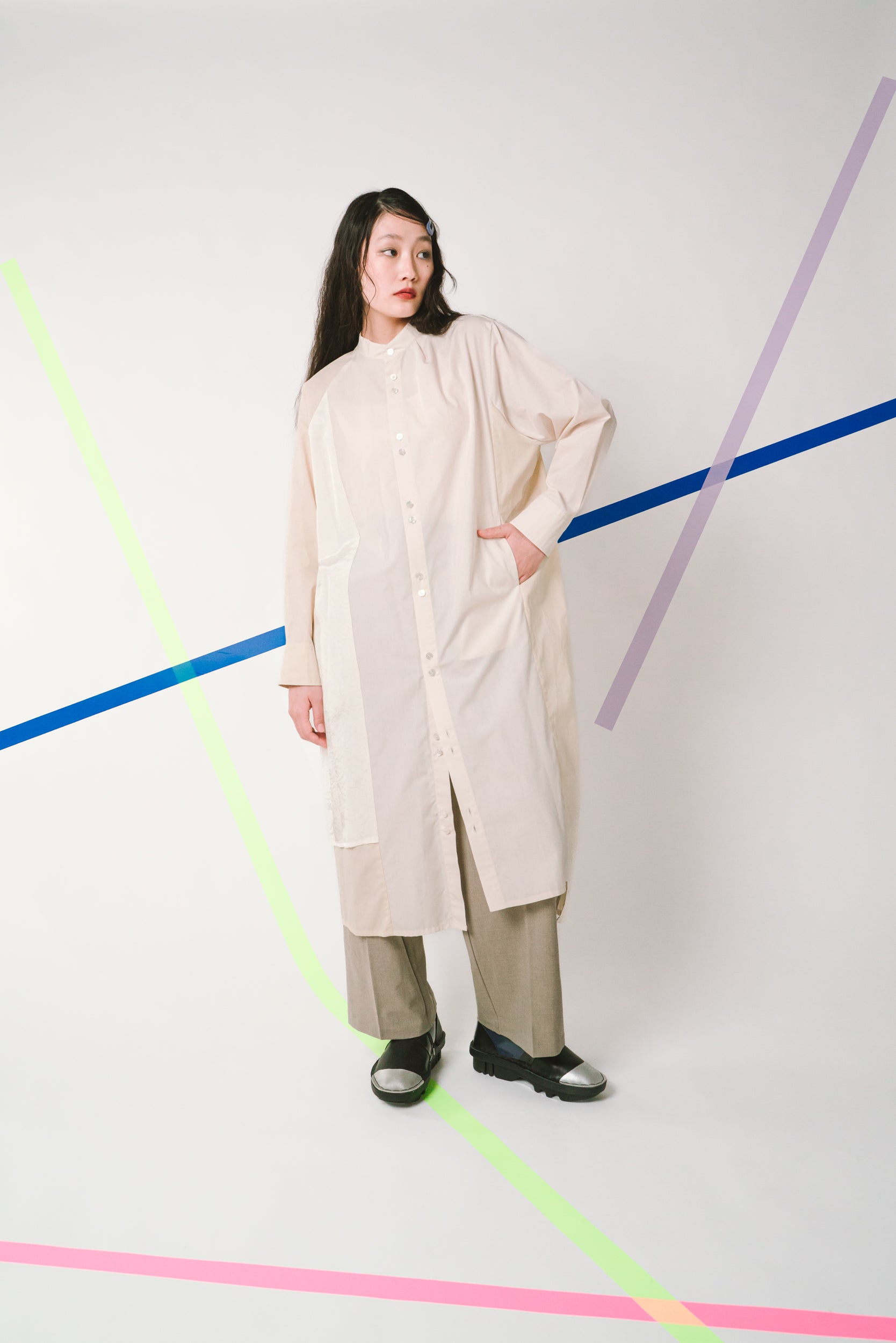 TWIN BUTTON- シャツワンピース col:ベージュ – POLS