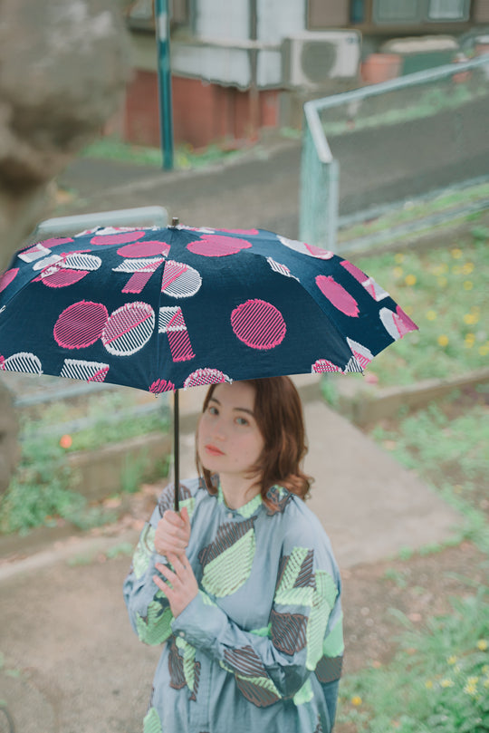 -POLS DOT-　折りたたみ晴雨兼用日傘　col:ネイビー